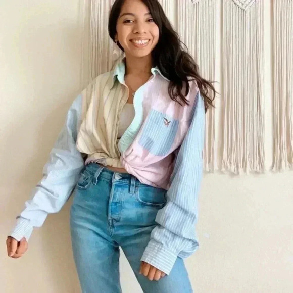 Multi color button front button down top - Picture 3 of 10